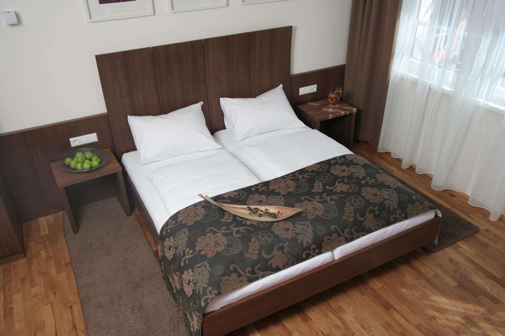 Gasthof&hotel Wolfsegger 3*